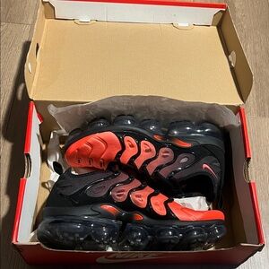 Nike Woman’s 8 Black and Orange Sneakers Vapor Max Plus